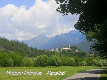 Photo de Christiane Tillian le long du parcours