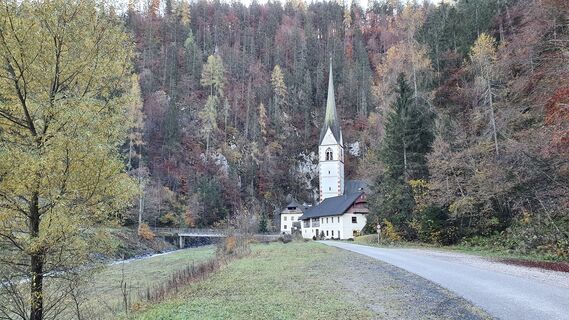 1.6 km Wallfahrtskirche Maria im Graben