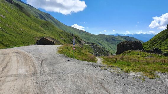 4.4 km Rechts in Single mit schönen Steilwandkurven