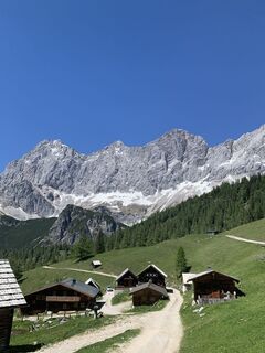 Fotografija s spletne strani Diana Kreuter-Schmitt na poti