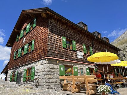 Photo from Ernstwi along the tour
