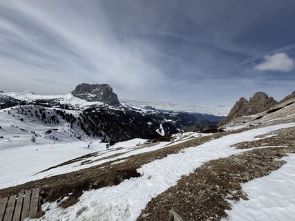 Fotografija s spletne strani Bennett Pelen na poti