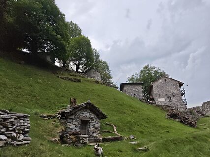Foto von Giacomo Brambilla entlang der Tour