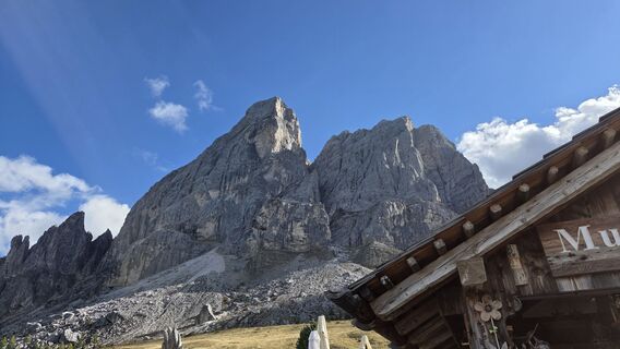 Foto da V Feurstein lungo il tour