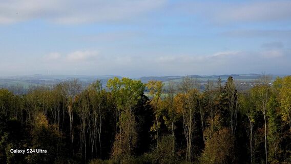 Zdjęcie z Edit Szoboszlay wzdłuż trasy