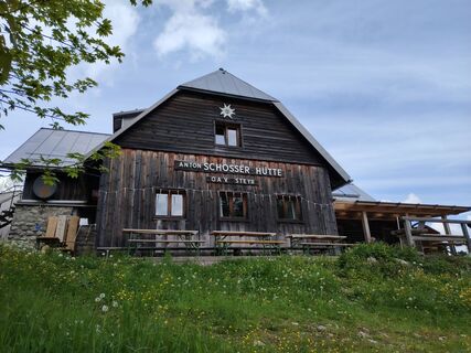 Zdjęcie z Angelika Silberhuber wzdłuż trasy