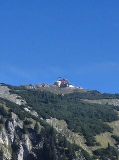 Fotografija s spletne strani Chr Schoeni89 na poti