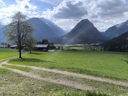 Fotografija s spletne strani Tobias Peschanel na poti