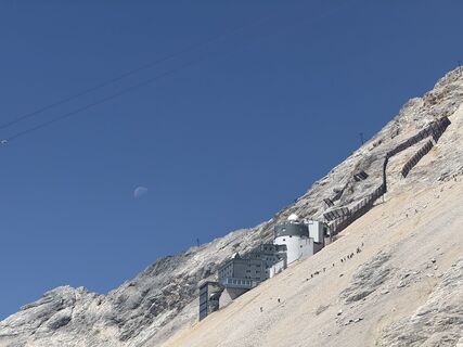Fotografija s spletne strani Sven de Vries na poti