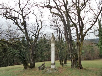 Marien-Denkmal