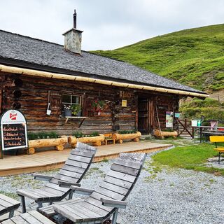 Die Ruhe Genießen auf der Hochsonnbergalm