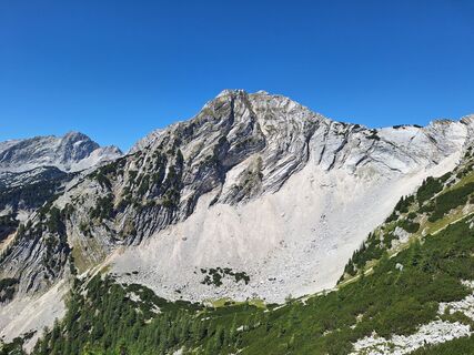 Fotografija s spletne strani Vít Zemánek na poti
