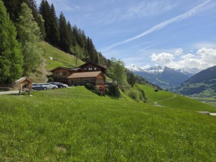 Fotografija s spletne strani Poestlingberg na poti