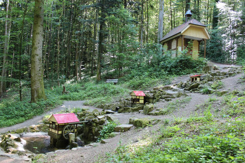 Heiliger Brunnen mit Rudolfskapelle
