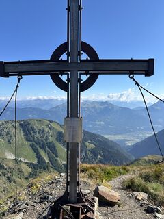 Fotografija s spletne strani Lauchart na poti