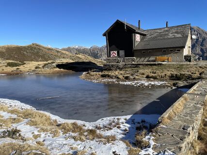 Fotografija s spletne strani Andre Tatter na poti