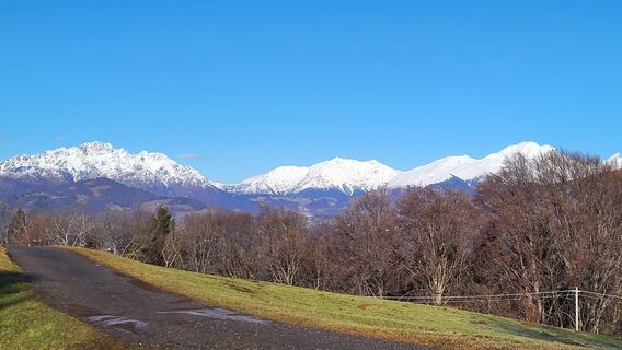 Zdjęcie z Gerolamo Regazzoni wzdłuż trasy