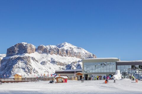 Alba - Ciampac ©Archivio APT Val di Fassa