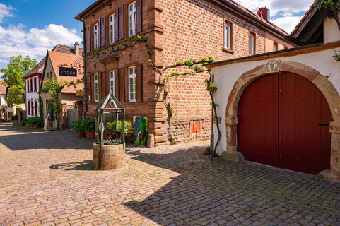 Theresienstraße Rhodt