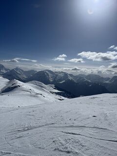 Zdjęcie z Marie Švecová wzdłuż trasy
