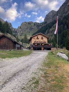 Fotografija s spletne strani Rainer Pieper na poti