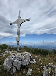 Fotografija s spletne strani T.M1992 na poti