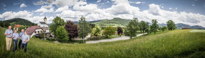 Familie Liegl mit Gasthof