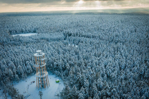 Aussichtsturm Himmelsglück im Winter