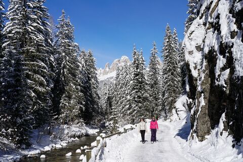 Alba - Penìa di Canazei ©Archivio APT Val di Fassa