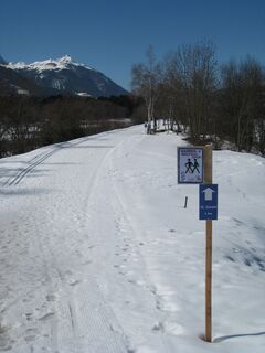 Winterwanderweg entlang der Obergailtaler Panoramaloipe