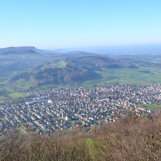 Blick vom Hohenstein über Gingen