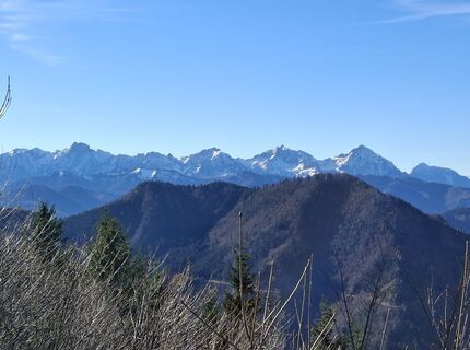 Fotografija s spletne strani kstb na poti