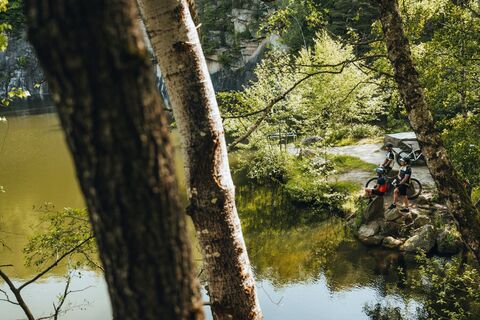 Mountainbiker an der Resilacke