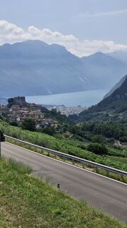 Foto von George Tangara entlang der Tour