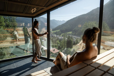 Arpuria hidden luxury mountain home