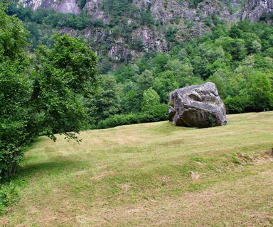 Findling, Roseto (Val Bavona)