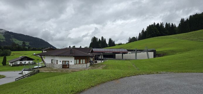 Fotografija s spletne strani Hannes Hager na poti