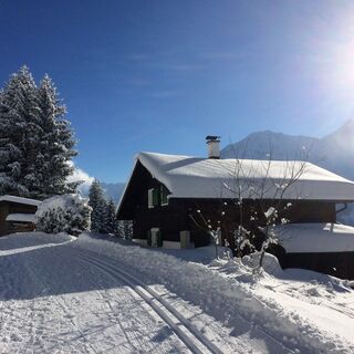 Winterwanderweg entlang der Panoramaloipe
