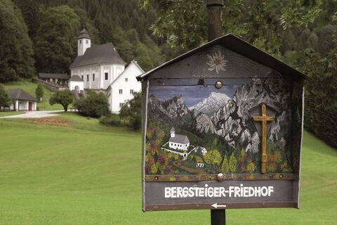 Der Bergsteigerfriedhof in Johnsbach