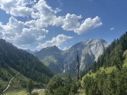 Foto von Sunil entlang der Tour