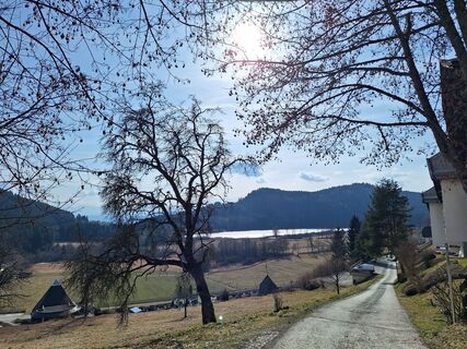 Zdjęcie z Katja Gonzi wzdłuż trasy