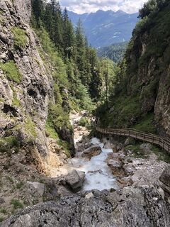 Fotografija s spletne strani Georg Scharf na poti