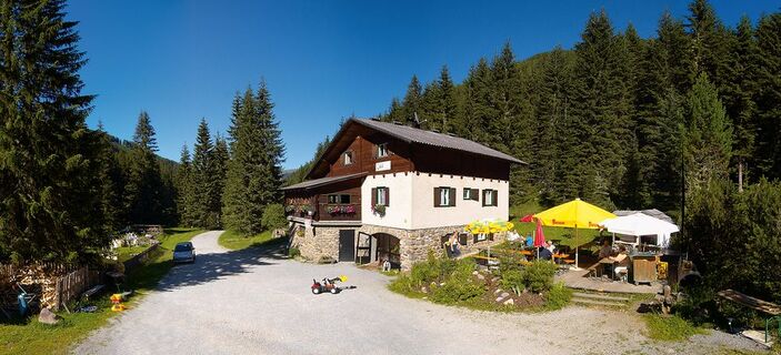 Wildbachhütte, Familie Ebner