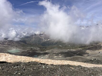 Fotografija s spletne strani Lorella Cesana na poti
