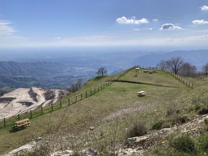 Fotografija s spletne strani Marilena Locatelli na poti