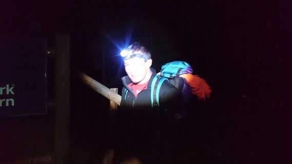 Stirnlampe nicht vergessen!