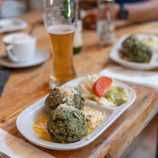 Spinatknödel auf der Holzalm
