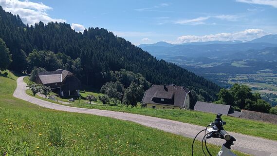 Fotografija s spletne strani Stefan Luftensteiner 1 na poti