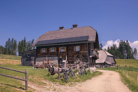Die Halterhütte auf der Malleistenalm