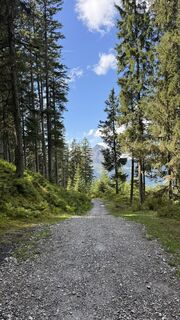 Fotografia z Veronika Kozakova na trase